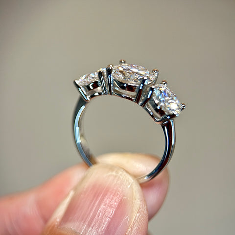 Aurora Trinity Ring