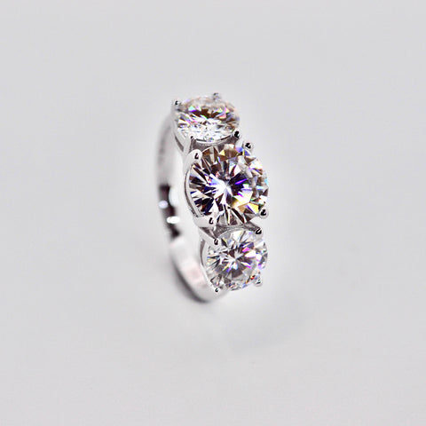 Aurora Trinity Ring