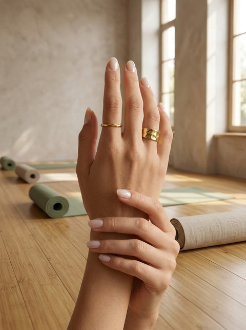 The Shoreline Ripple Ring Gold