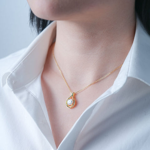Dorothy 2 Carat Moissanite Teardrop Necklace