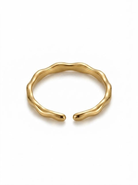 The Shoreline Ripple Ring Gold