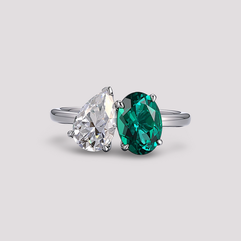Toi et Moi Ring with Lab-grown Emerald
