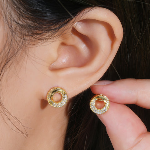 Donut Circle Stud Earrings