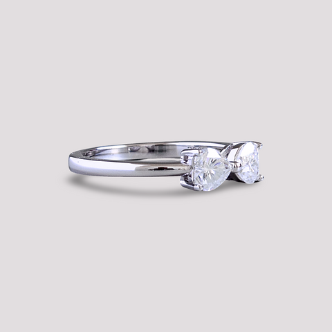 Elvena Kissing Heart Ring