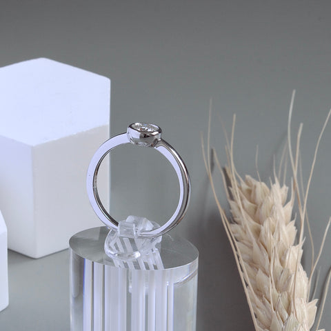 Kaia Bezel Ring