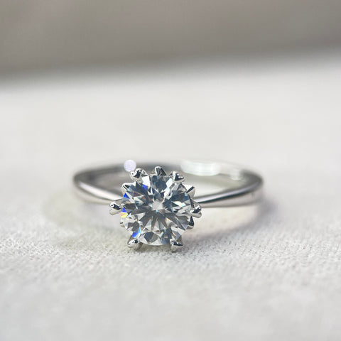 Snow 1ctw Round Brilliant Cut Solitaire Diamond Engagement Ring