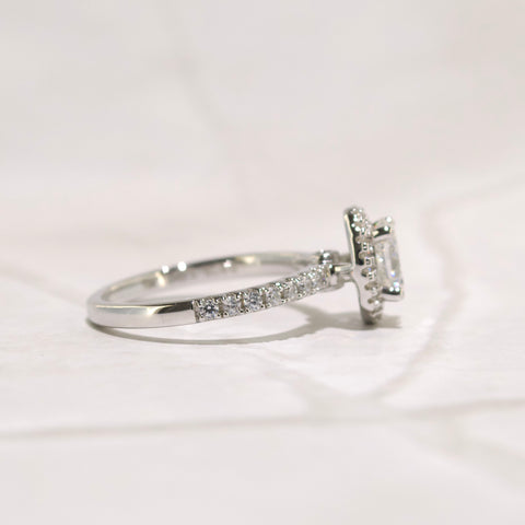 Oval Halo Pavé Engagement Ring