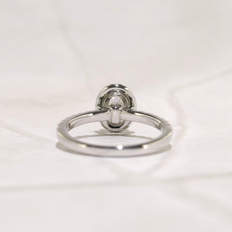 Oval Halo Pavé Engagement Ring