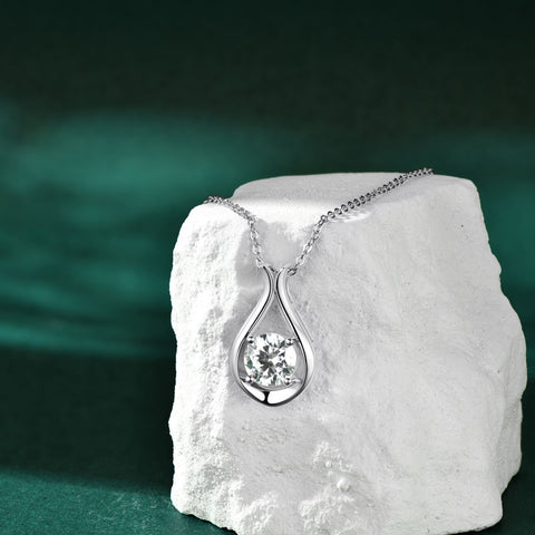 Dorothy 2 Carat Moissanite Teardrop Necklace
