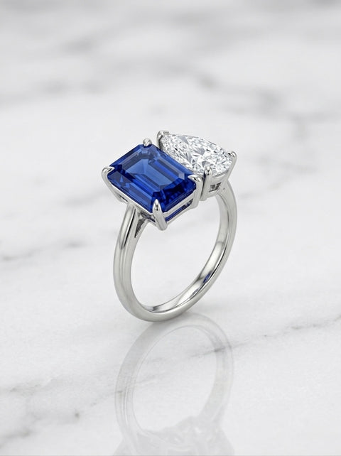 Lab-grown Sapphire Toi et Moi Ring