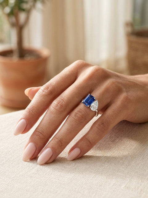 Lab-grown Sapphire Toi et Moi Ring