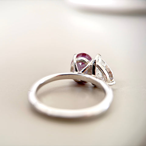 Toi et Moi Ring with Lab-grown Alexandrite