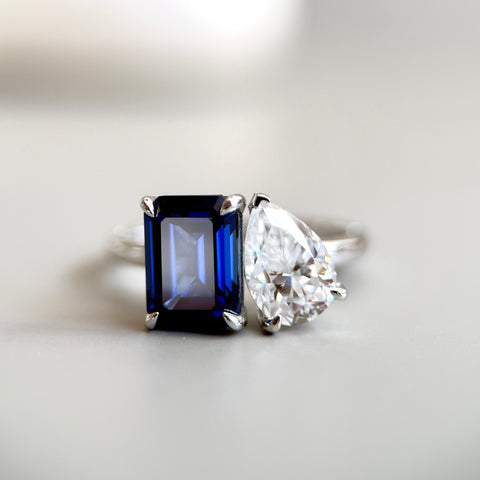Toi et Moi Ring with Lab-grown Sapphire